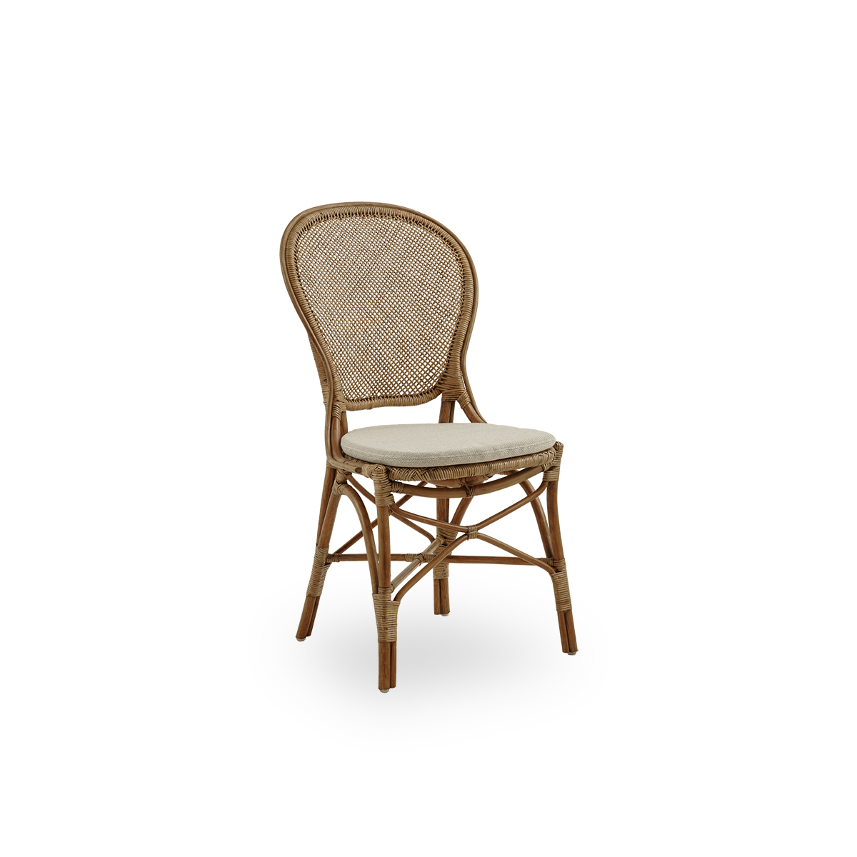 Dies ist ein Nahaufnahmebild von Rossini Dining Chair in antique rattan.