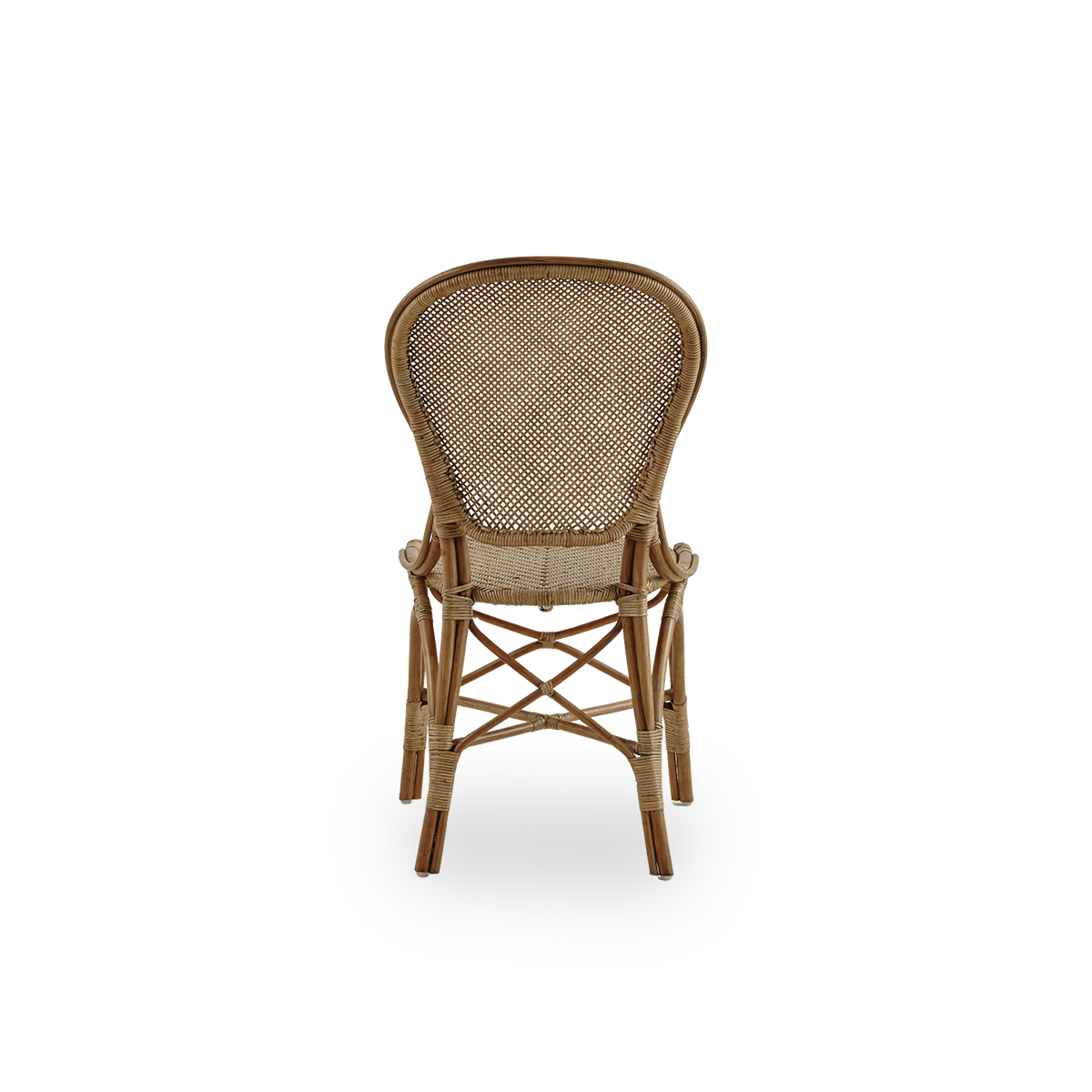 Rückansicht des Rossini-Essstuhls in der Farbe Antikbraun. Eleganter Flechtstuhl mit runder Rückenlehne in schlichtem Design. Handgefertigt aus hochwertigem Rattan.