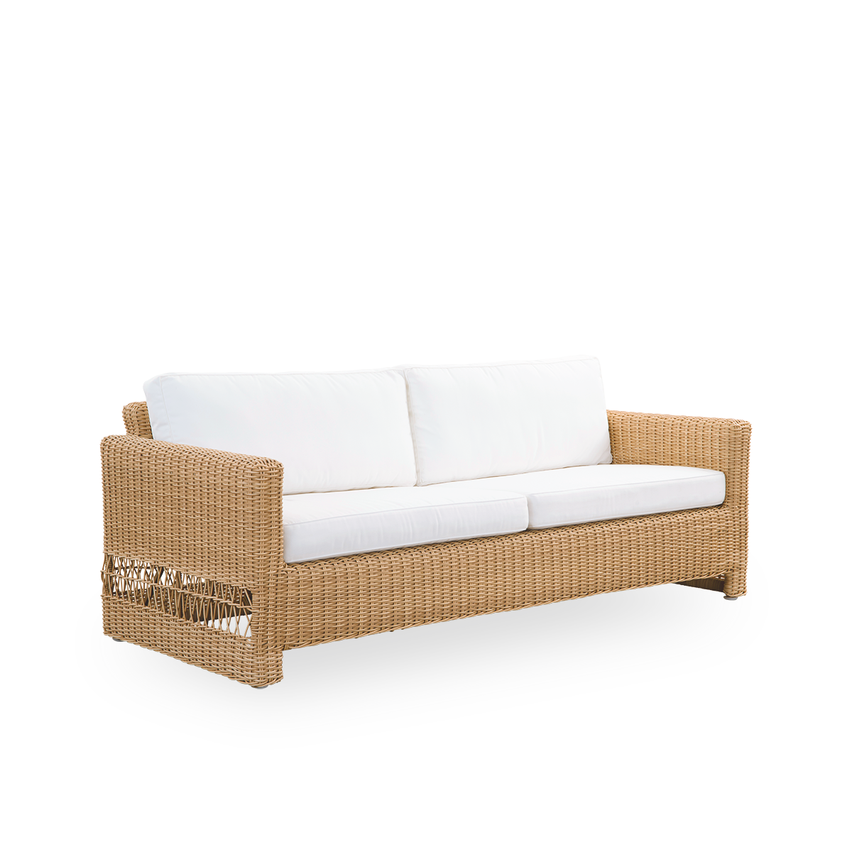 Seitenansicht des Carrie Outdoor-Sofas in der Farbe Natural. Quadratisches, robustes 3-Sitzer-Sofa mit Aluminiumrahmen, vollständig in ArtFibre geflochten.