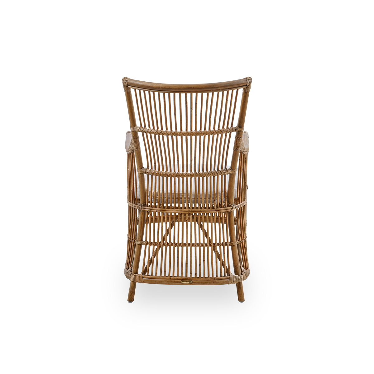 Dies ist ein Nahaufnahmebild von Davinci Dining Chair in antique rattan.