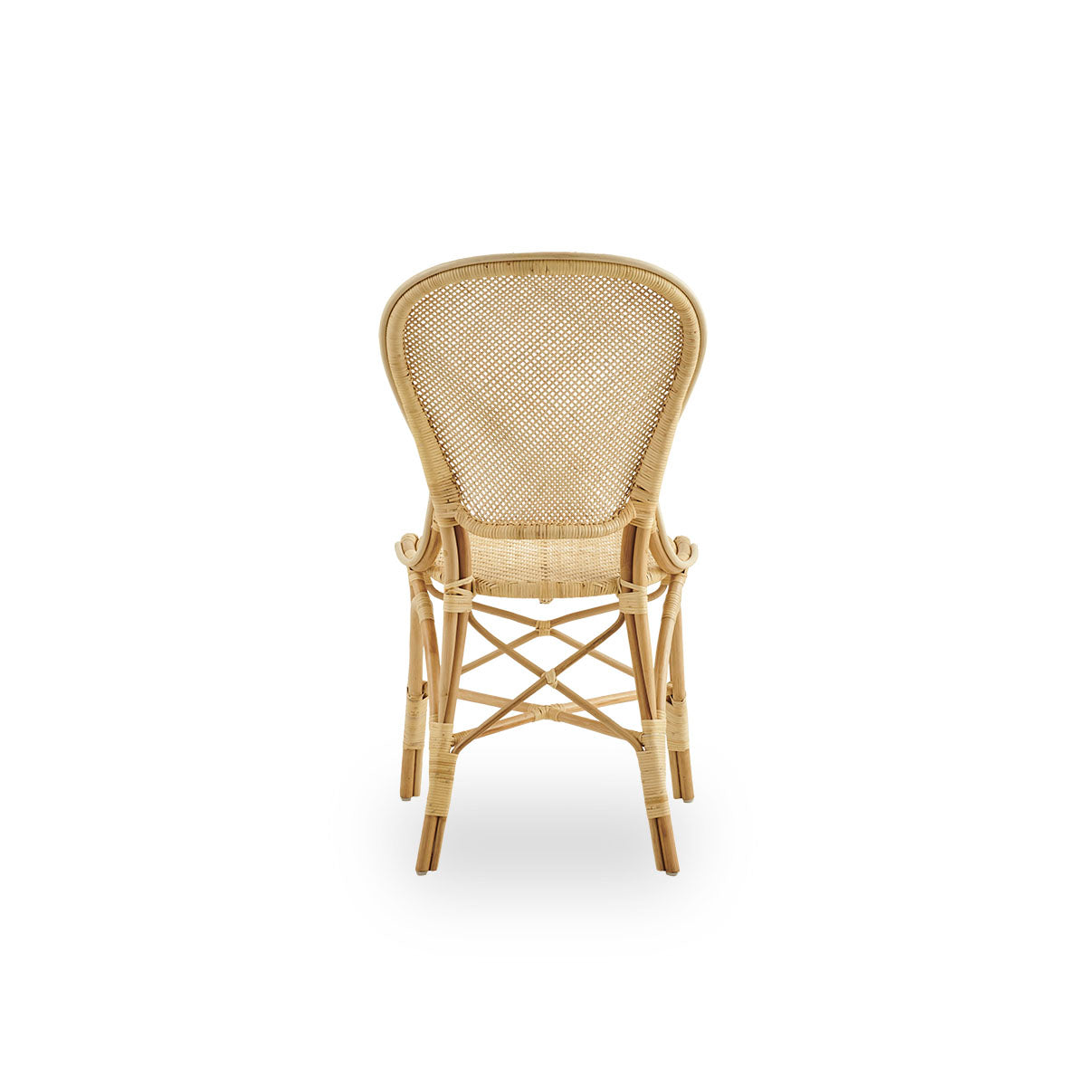 Plain back view of Rossini dining chair in natural rattan. Elegant wicker chair with round backrest in simple design. Handcrafted from high quality rattan.