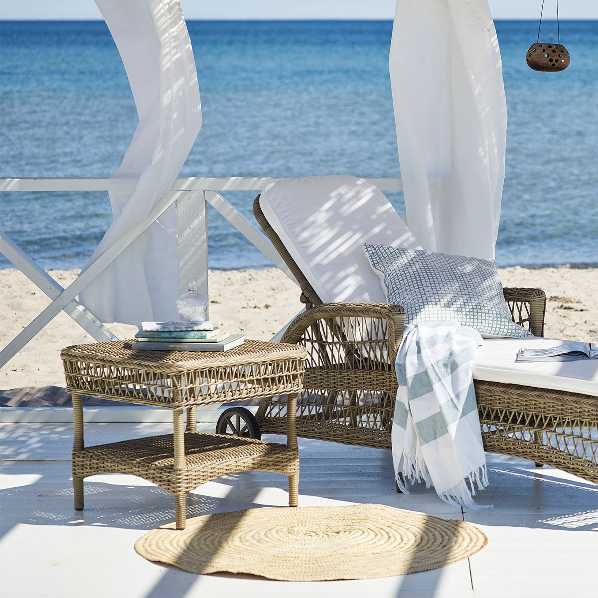 Susy Exterior Beistelltisch