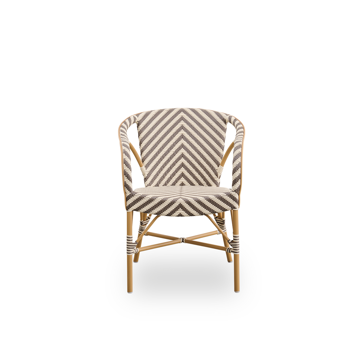 Vorderansicht des Madeleine Outdoor-Esszimmerstuhls mit Armlehnen.
Aluminiumrahmen in Mandel-Farbe mit Sitz und Rückenlehne aus ArtFibre im Fischgrätmuster in Elfenbein und Braun geflochten.