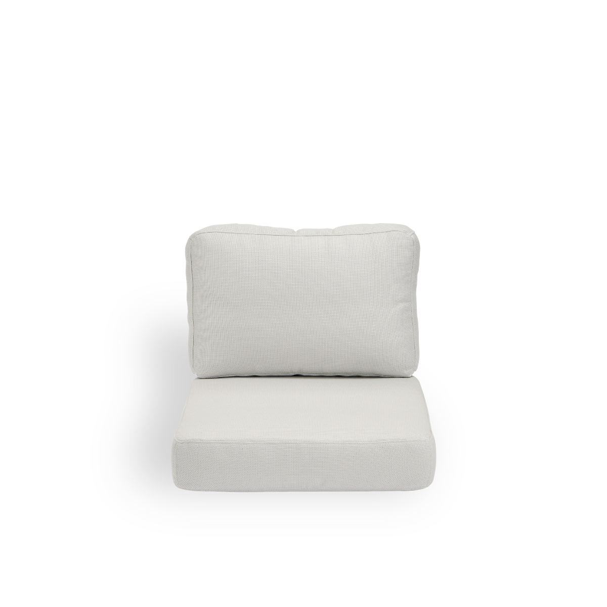 Bild von Seat- and back cushion | Carrie Exterior Lounge Chair präsentiert mit weißem Stoff