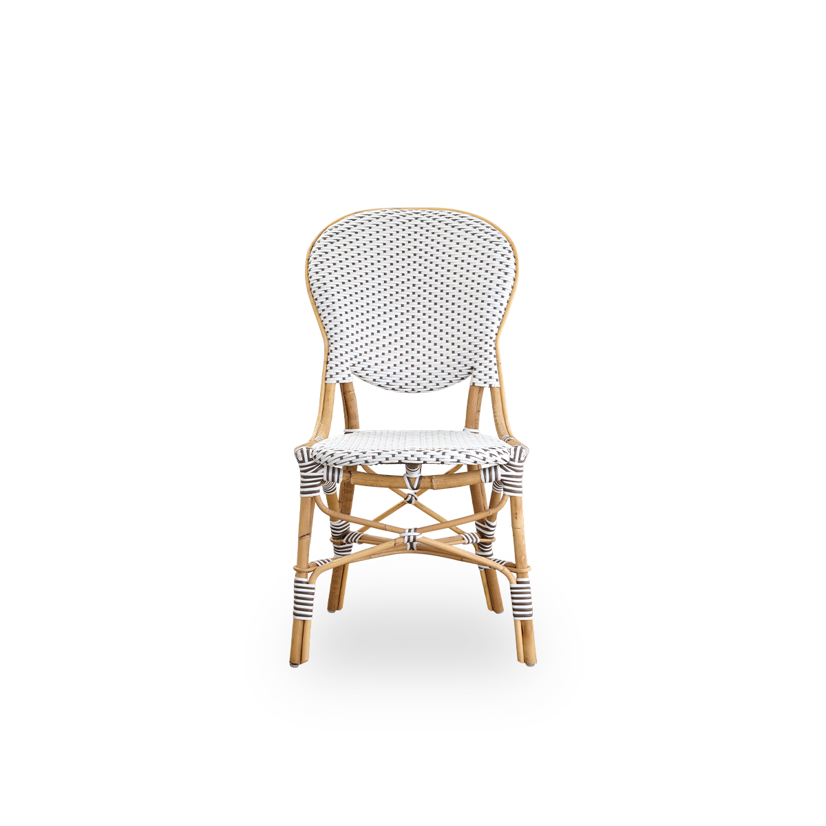 Vorderansicht des Isabell Esszimmerstuhls.
Rattangestell mit Sitz und Rückenlehne aus weißer ArtFibre mit braunen Punkten. Inspiriert vom Bistrodesign der 1950er Jahre.