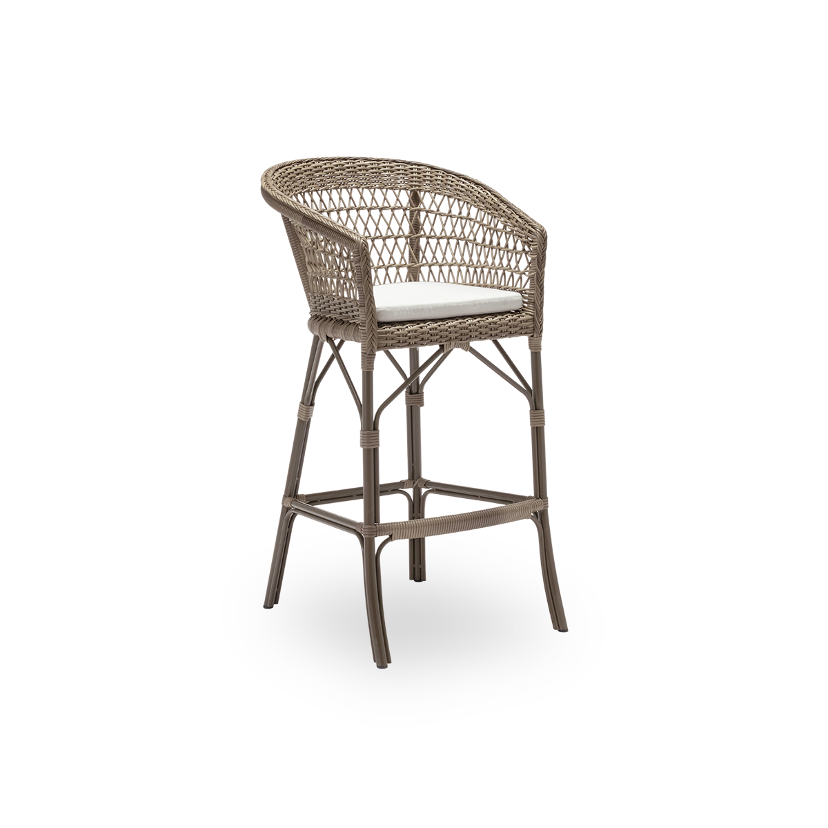 Seitenansicht des Emma Outdoor-Barhockers mit Sitzkissen, aus antikgrauem ArtFibre und Aluminium. Aus der Georgia Garden Kollektion von Sika-Design, geeignet für Privathaushalte ebenso wie für Hotels und Restaurants.
