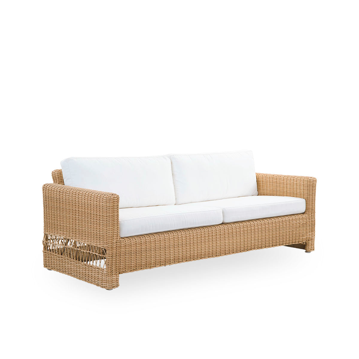 Seitenansicht des Carrie Outdoor-Sofas in der Farbe Natural. Quadratisches, robustes 3-Sitzer-Sofa mit Aluminiumrahmen, vollständig in ArtFibre geflochten.