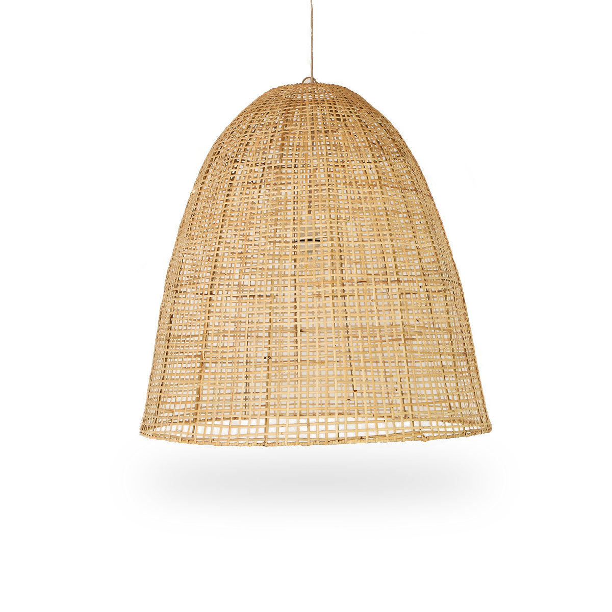 Showroom-Lampenschirm, handgefertigt aus hochwertigem indonesischem Rattan. Großer Lampenschirm mit offenem Rattan-Geflecht, Höhe 70 cm.