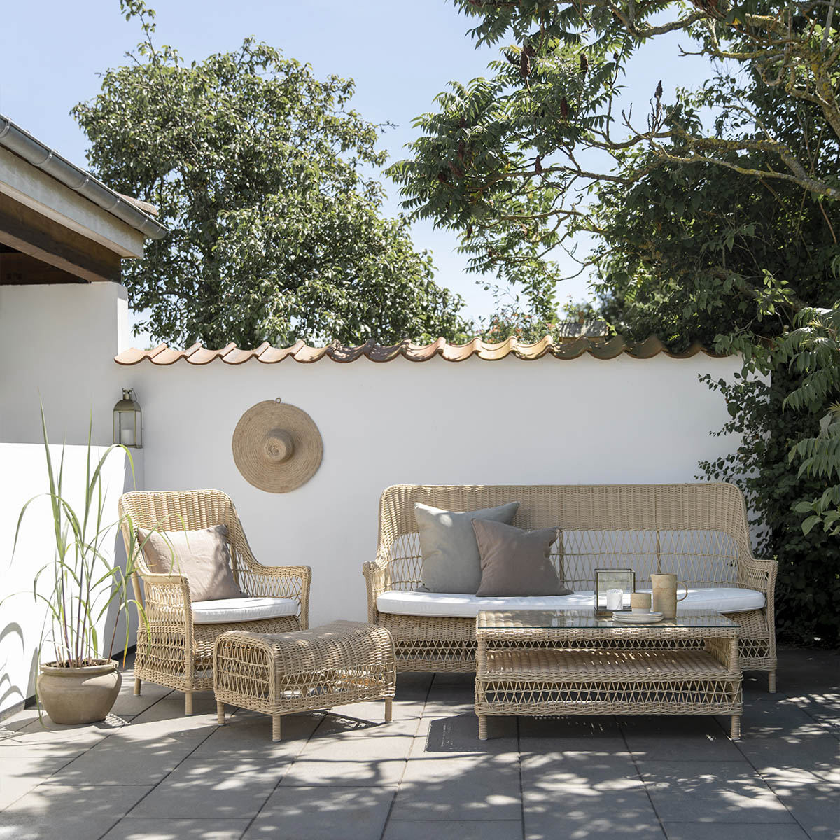 Hazel Exterior Beistelltisch