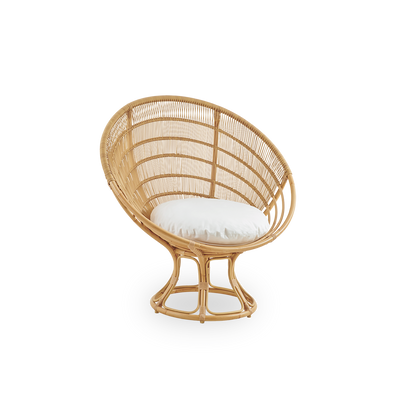 Seitenansicht des Luna Outdoor-Loungestuhls, entworfen von Franco Albini & Franca Helg. Runder Outdoor-Loungestuhl mit Aluminiumrahmen im handbemalten Rattan-Look und ArtFibre-Umschlingungen.