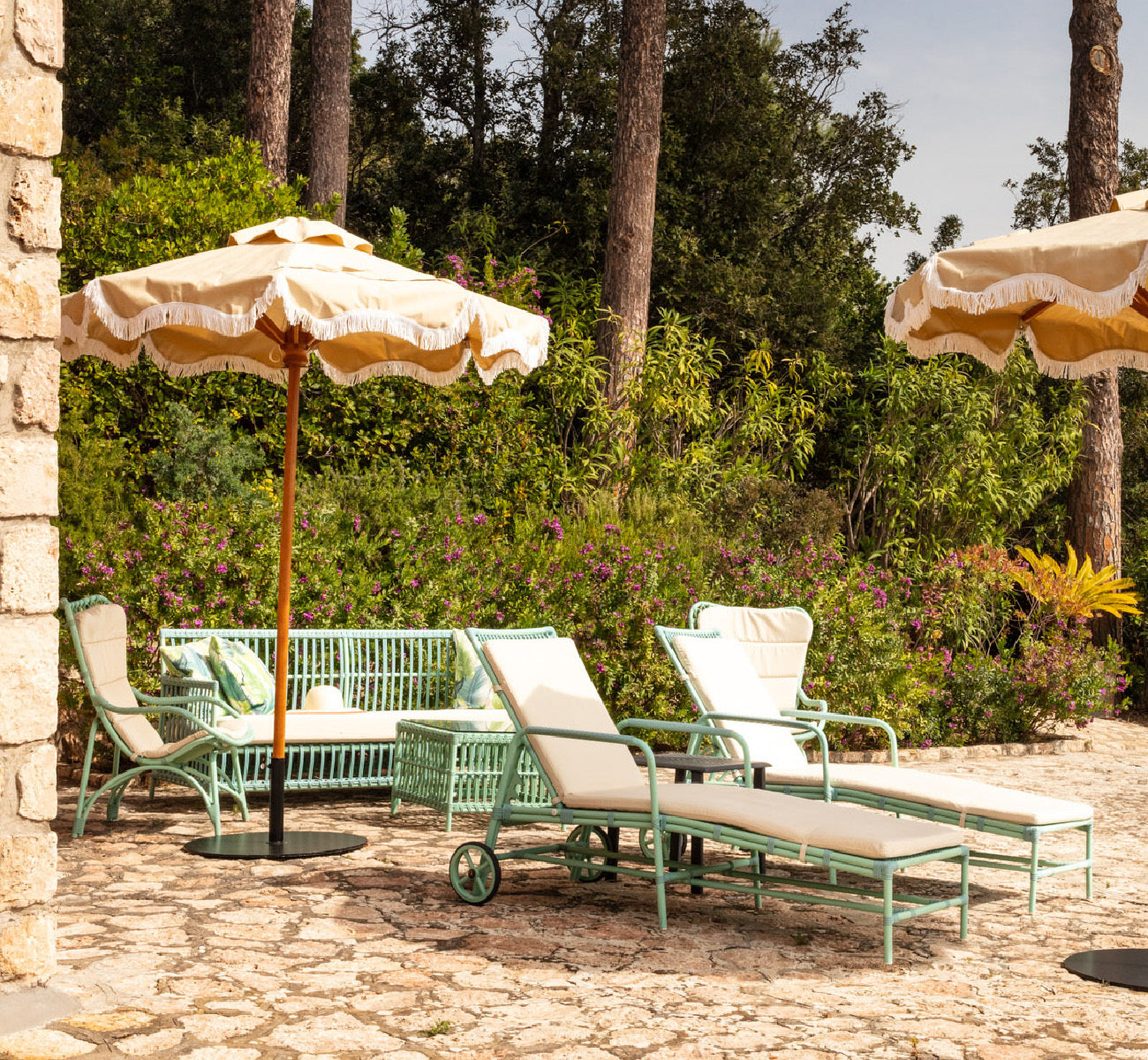 Hotel Il Pellicano — Sonderfarbenmuster für Sika-Design-Möbel