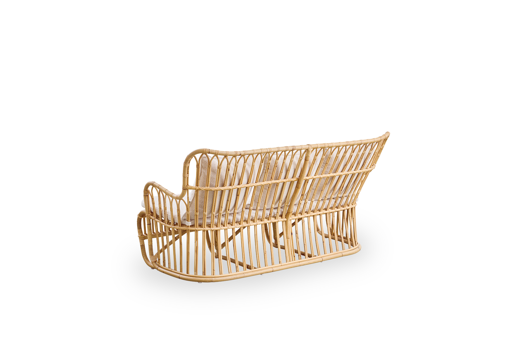 Einfache Rückansicht des Tulip Flechtsofas, entworfen von Tove Kindt-Larsen, mit sanften organischen Linien. Handgefertigt aus hochwertigem indonesischem Rattan.