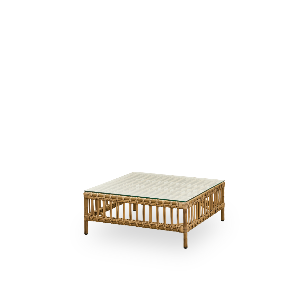 Seitenansicht des Maggie Outdoor-Sofas Pouf-Moduls in Antique-Braun, präsentiert mit Glasplatte zur Nutzung als Beistelltisch. Aluminiumrahmen im handbemalten Rattan-Look mit ArtFibre-Umschlingungen.