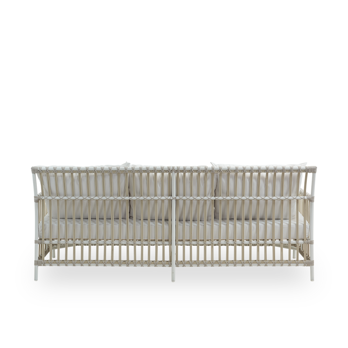 Dies ist ein Nahaufnahmebild von Caroline Exterior Sofa in dove White Aluminium ArtFibre.