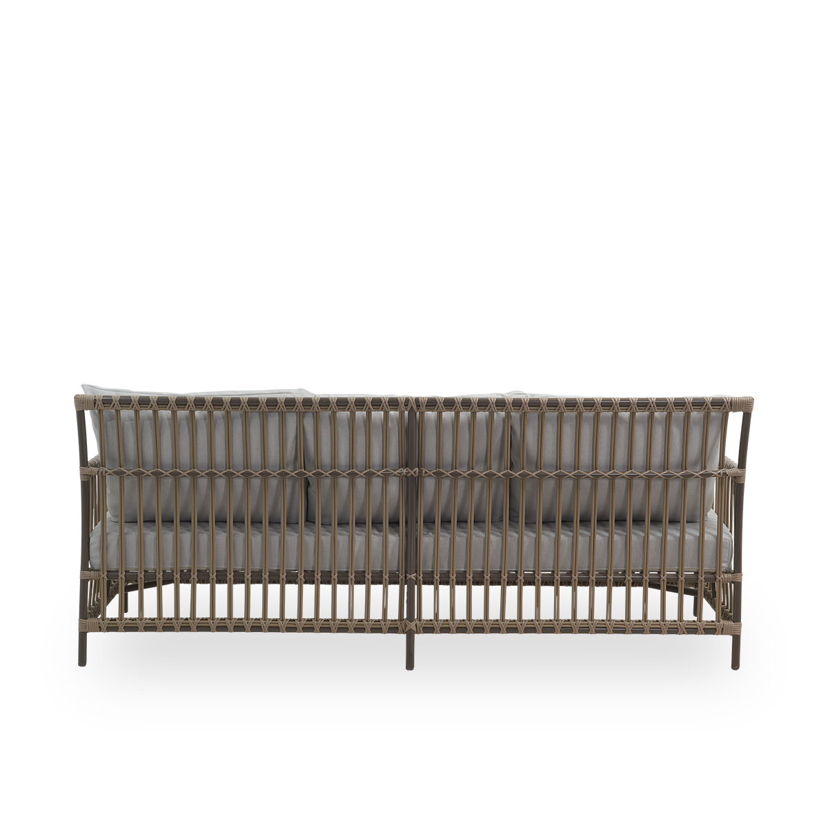 Rückansicht des Caroline-Außensofas für drei Personen in der Farbe Moccaccino, schlichtes und elegantes dänisches Design. Aluminiumrahmen mit ArtFibre-Bindungen.