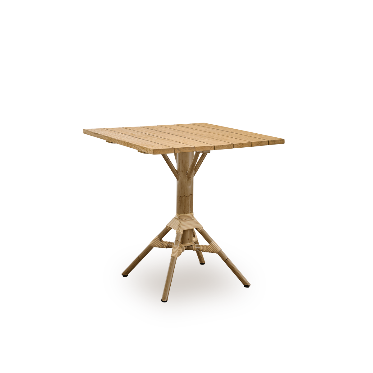 Seitenansicht des Nicole Outdoor-Café-Tisches, inspiriert vom französischen Café-Stil. Pulverbeschichtete Aluminiumstütze im Antique-Rattan-Look mit ArtFibre-Umschlingungen, mit runder Teakholzplatte in Kastanienbraun, Ø80 cm.