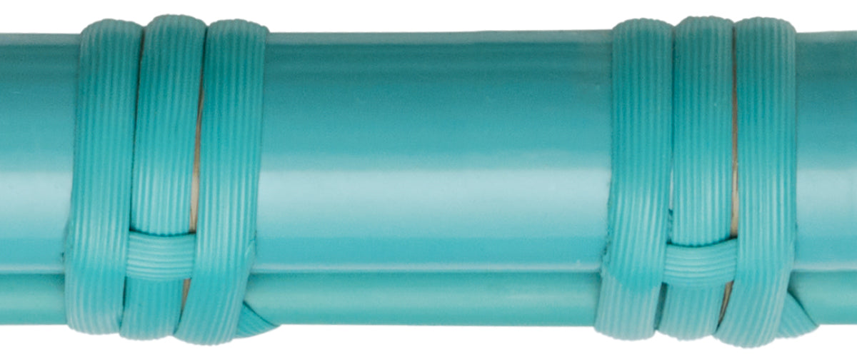 Turquoise Aluminium-Rahmen mit passender ArtFibre-Webung — Sonderfarbe für Sika-Design Exterior-Möbel