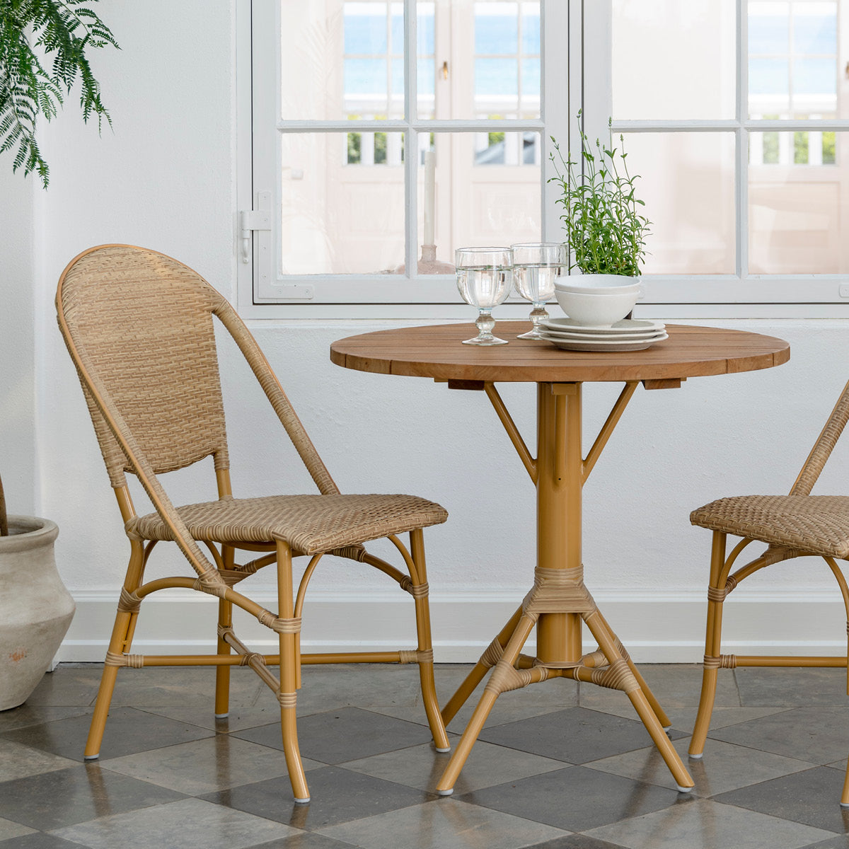 Nicole Café Tisch | Teak Ø80 cm