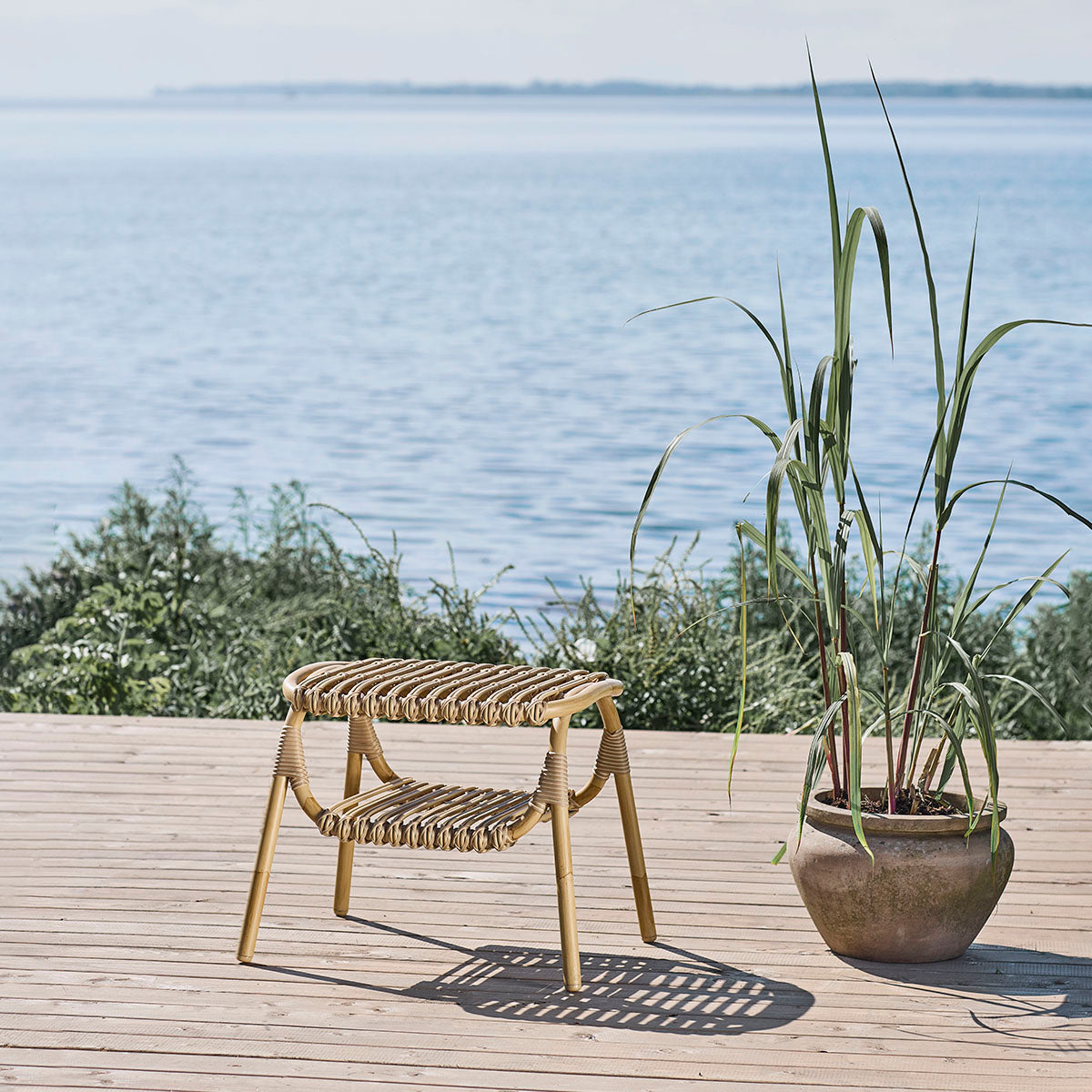 Machiya Exterior Hocker