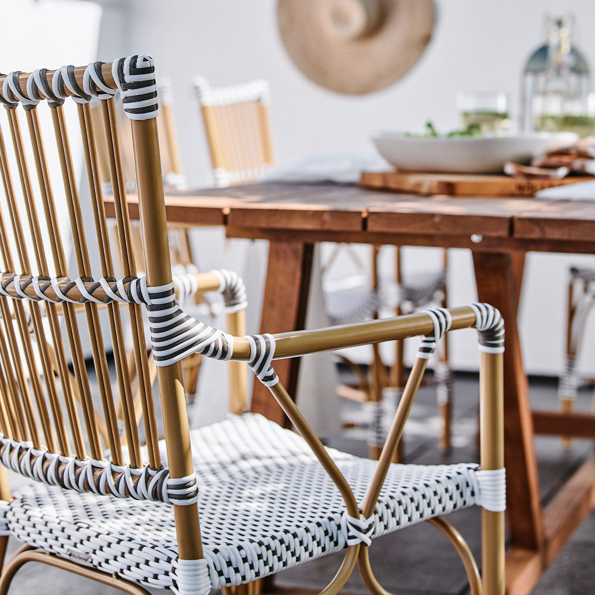 Monique Exterior Stuhl